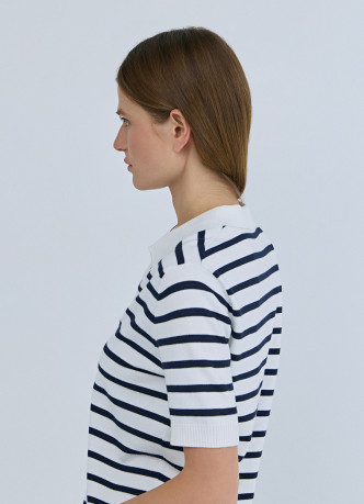 Джемпер в полоску с коротким рукавом