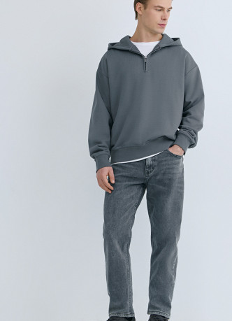 Зауженные джинсы