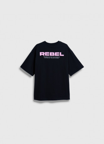 Объёмная футболка с принтом для мальчиков