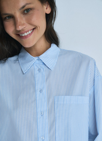 Укороченная хлопковая блузка