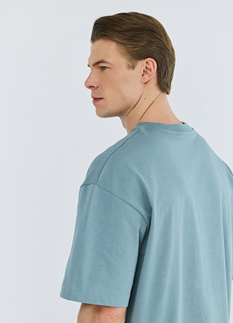 Футболка с текстовым принтом