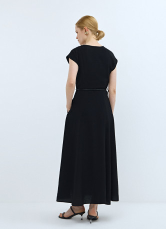 Платье миди с ремнем