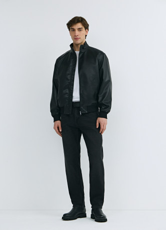 Бомбер из искусственной кожи