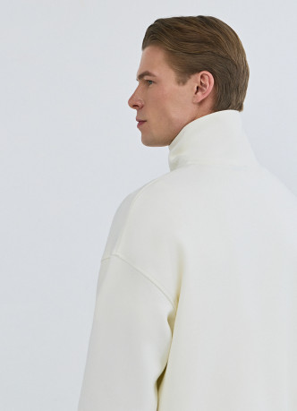 Толстовка с воротником-стойкой на молнии