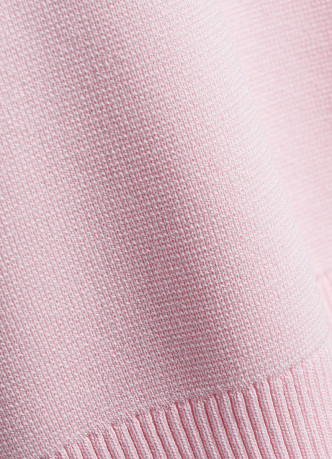 Кардиган с карманами и золотыми пуговицами