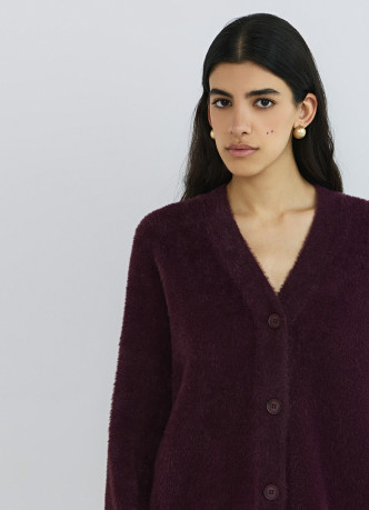 Кардиган из пушистой пряжи на пуговицах