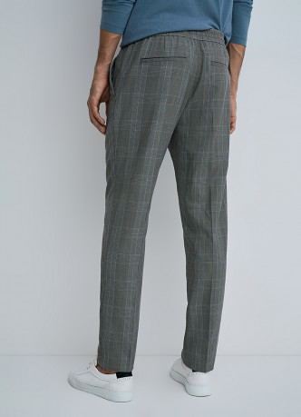 Брюки в клетку