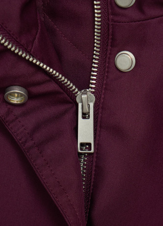 Легкая куртка