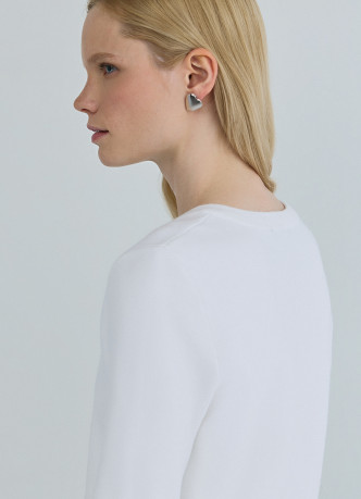 Вязаный кардиган с фигурными пуговицами