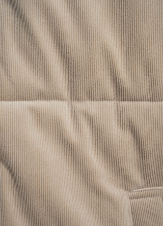 Утеплённая куртка из вельвета