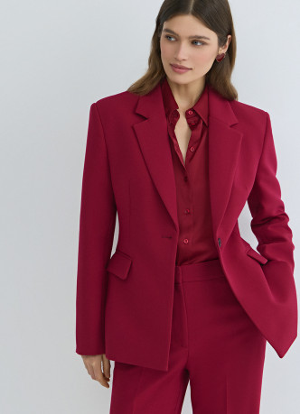 Однобортный приталенный жакет