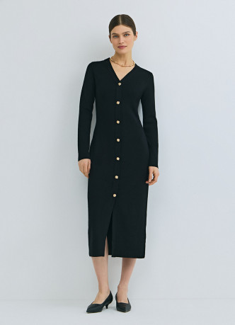 Вязаное облегающее платье