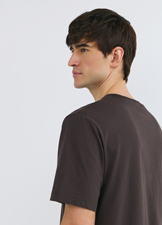 Футболка с принтом