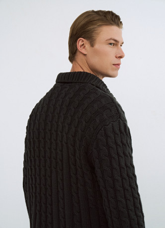 Вязаный джемпер поло с косами