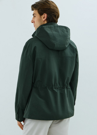 Куртка с накладными карманами