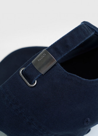 Бейсболка с вышивкой