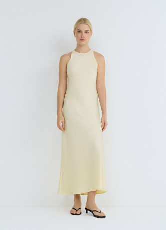 Сатиновое платье с американской проймой