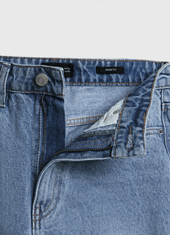 Джинсы Mom с высокой посадкой