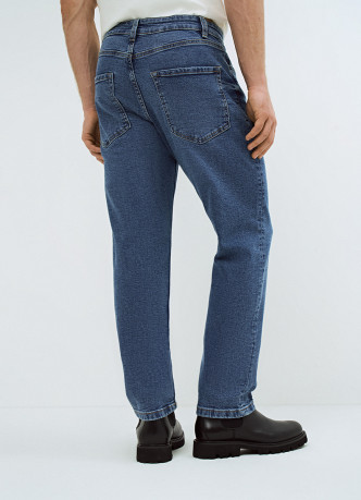 Зауженные джинсы