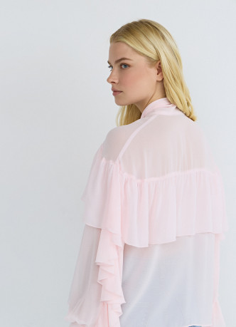 Блузка с объёмными рюшами