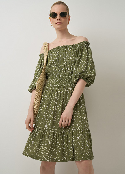Платье с открытыми плечами, Зеленый O`Stin LR4699O02-G7, размер 48
