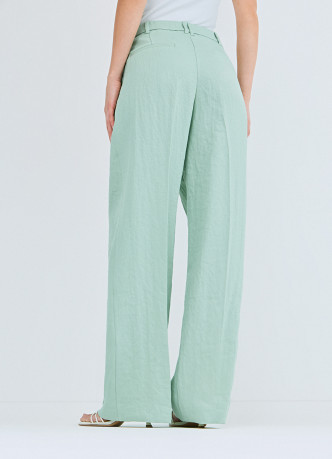 Брюки прямого силуэта со стрелками