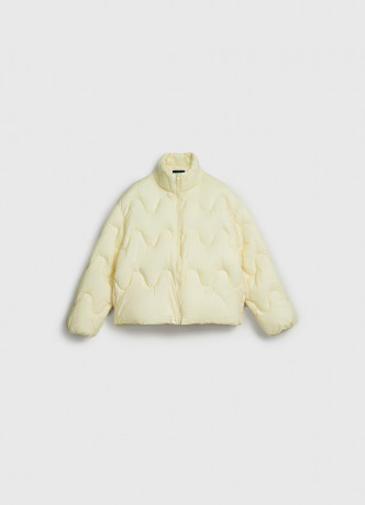 Короткая утеплённая куртка