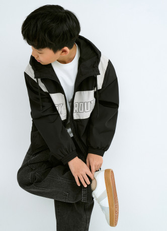 Ветровка для мальчиков