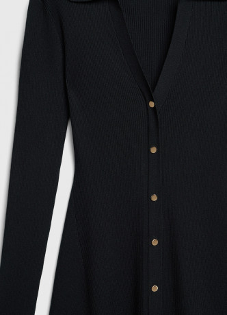 Вязаное платье мини