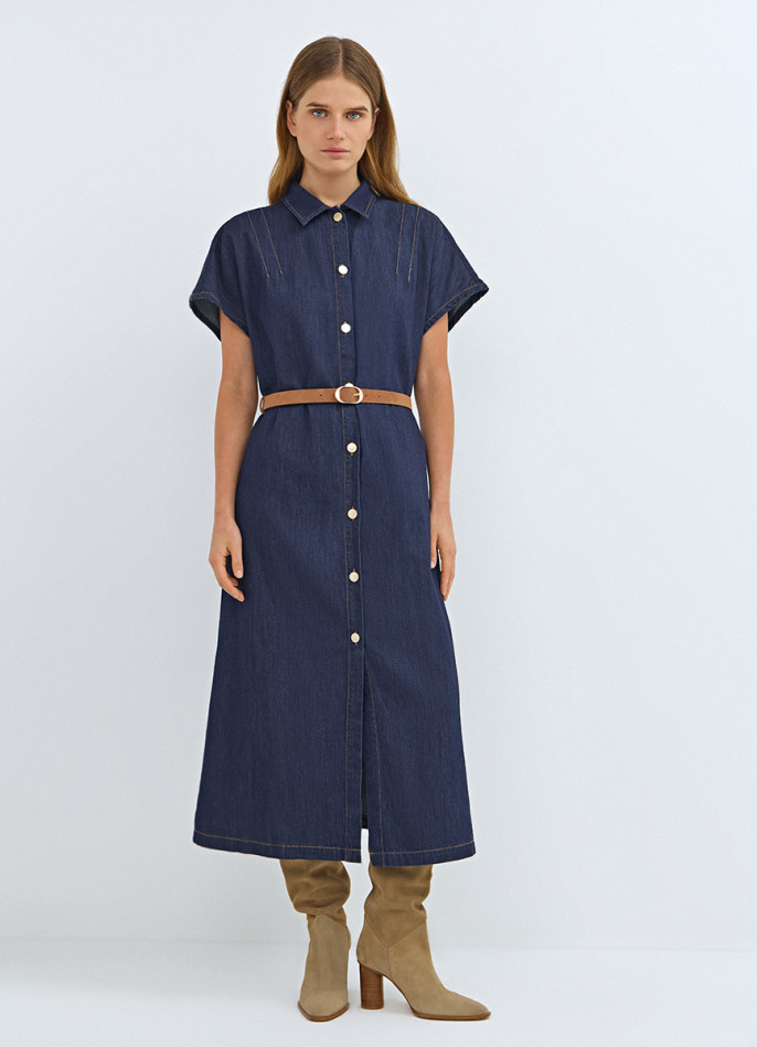 Платье-рубашка из денима с ремнём