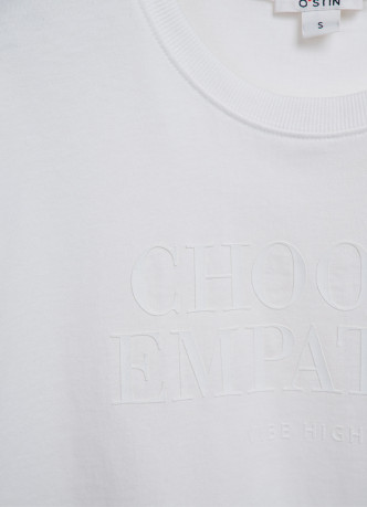 Укороченная футболка с принтом