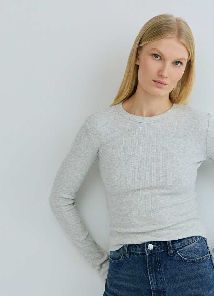 Лонгслив в рубчик