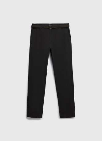 Чиносы с ремнём