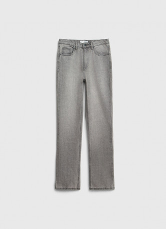 Прямые джинсы со средней посадкой