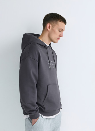 Худи с текстовым принтом