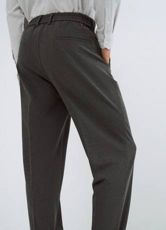 Прямые брюки с эластичным поясом