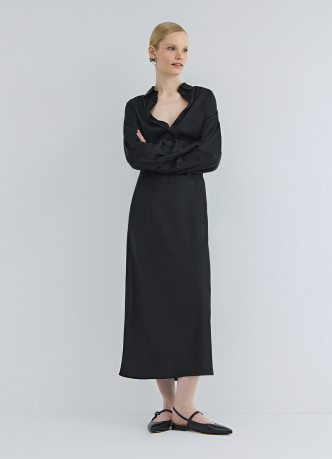 Атласная юбка миди А-силуэта