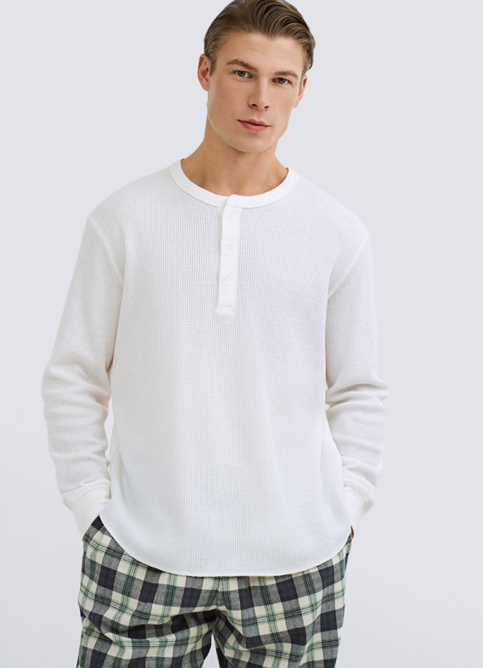 Лонгслив пижамный из текстурной ткани