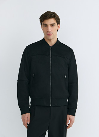 Бомбер из искусственной замши