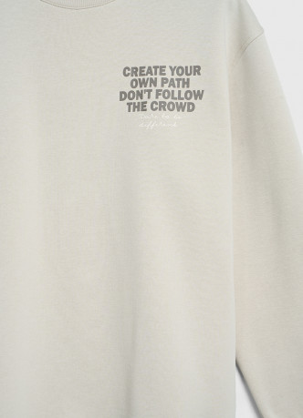 Базовый свитшот с принтом