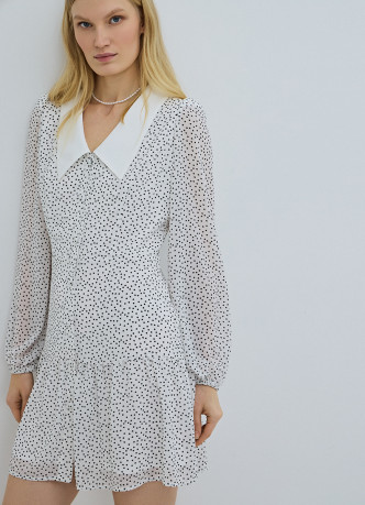 Платье мини из шифона в горошек