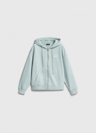 Толстовка на молнии с вышивкой