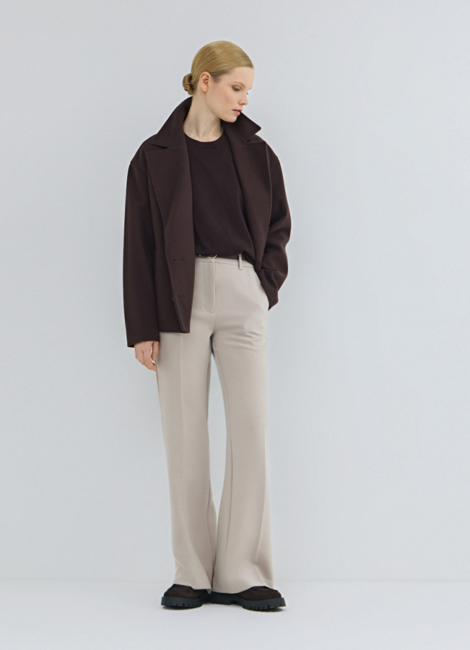 Расклёшенные брюки с ремнём