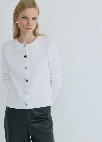 Вязаный кардиган с фигурными пуговицами
