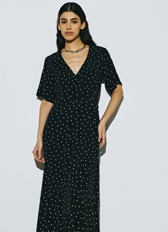 Платье на запах из креповой вискозы