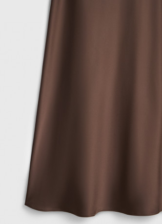 Атласная юбка миди А-силуэта