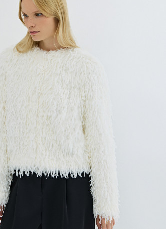 Укороченный фактурный жакет