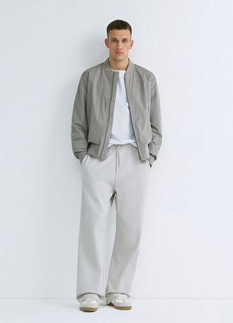 Бомбер на молнии