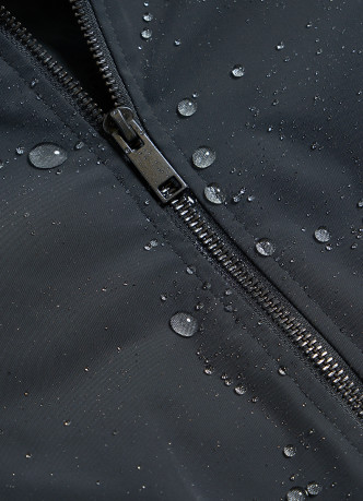 Утеплённый бомбер для мальчиков