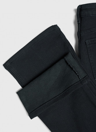 Расклёшенные утеплённые джинсы